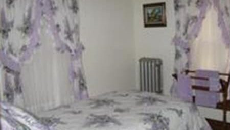 Photo of lilac bedroom